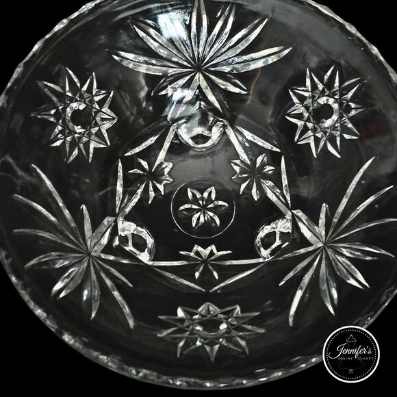 Anchor Hocking Vintage 60'/70's Clear Glass Bon-Bon Dish or Candy Dish - Picture 3 of 10